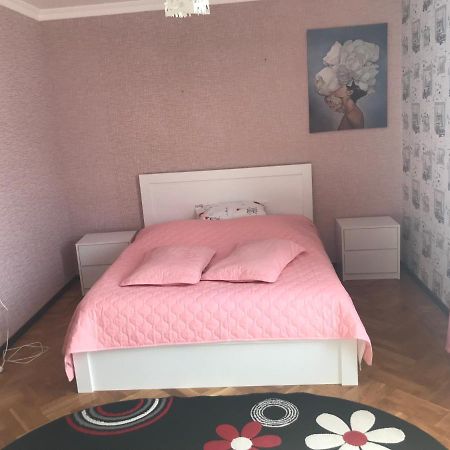 Sweet Home Кутаїсі Екстер'єр фото