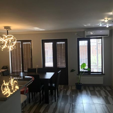 Sweet Home Кутаїсі Екстер'єр фото
