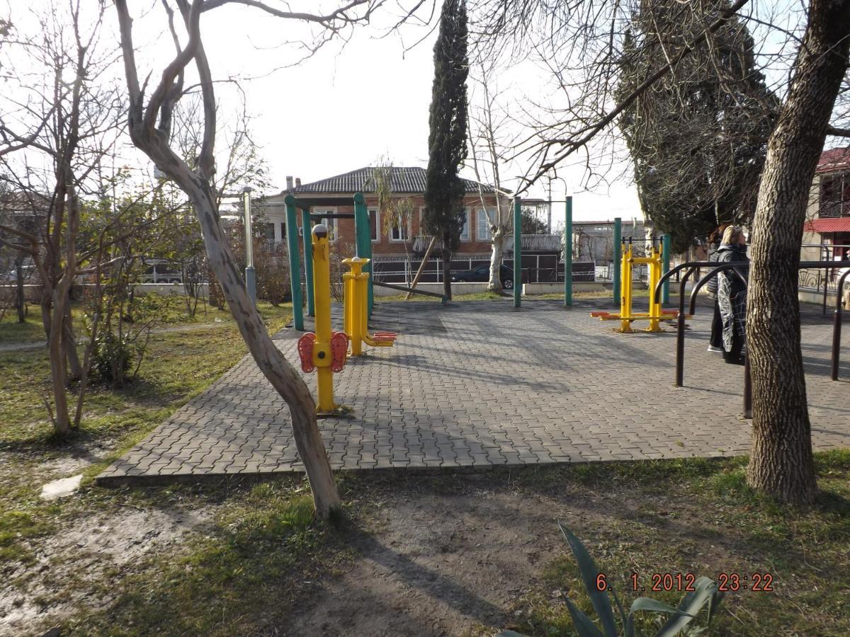 Sweet Home Кутаїсі Екстер'єр фото