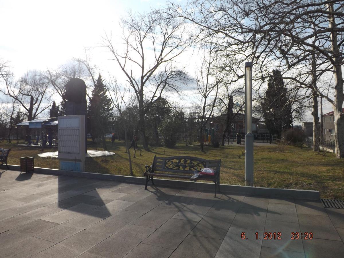 Sweet Home Кутаїсі Екстер'єр фото