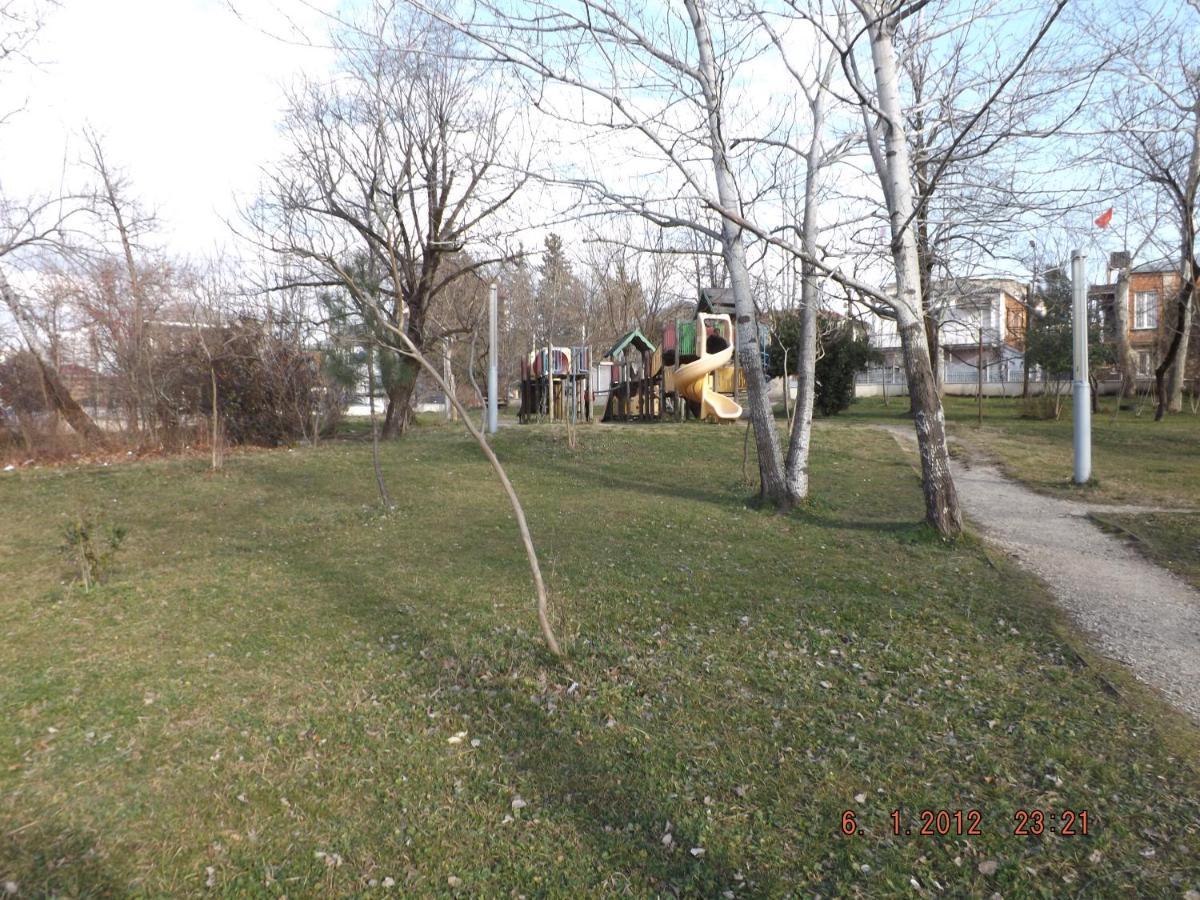 Sweet Home Кутаїсі Екстер'єр фото